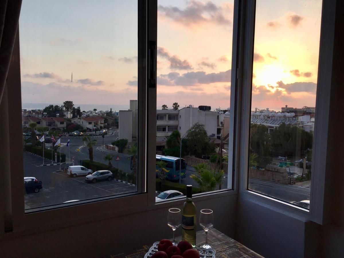 Sunset Seaview Studio Apartamento Pafos Exterior foto